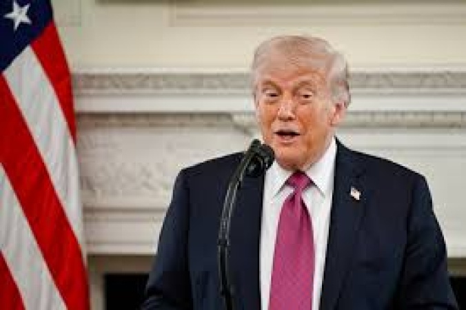 Trump makes U-turn, no longer sending envoys to Pakistan for Iran talks