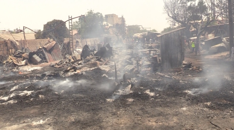 Fire destroys shops, cars in Kano market