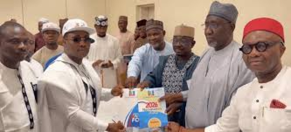 2027: Edo APC chieftain buys N100m presidential form to challenge Tinubu