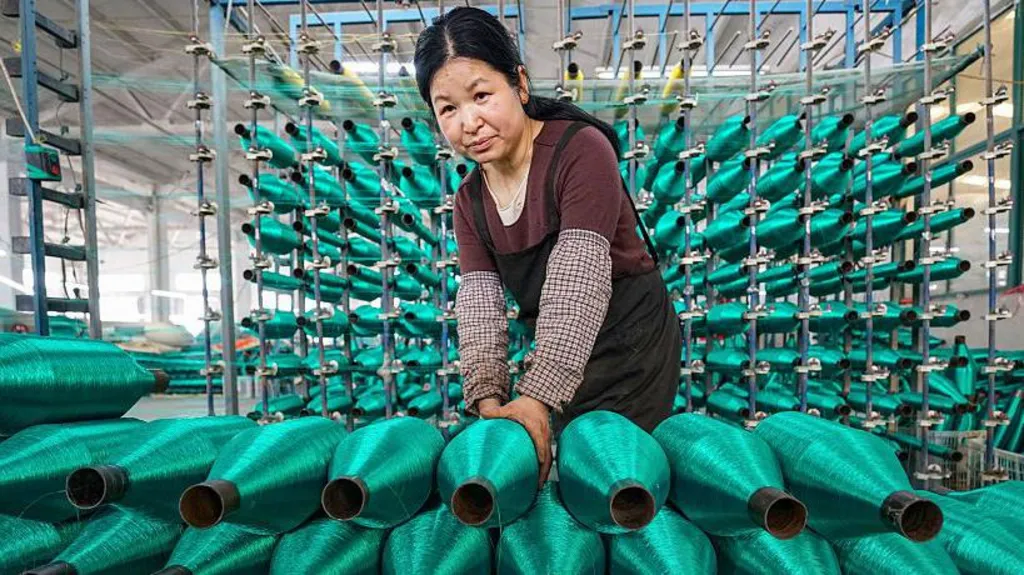 China's economy grows faster than expected despite Iran war