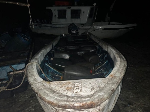 Navy raids more camps, confiscates 10 boats in Cross River