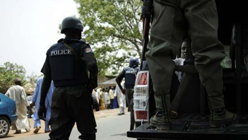Police arrest robbery suspect, recover arms in Edo