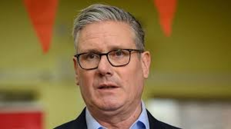 Starmer to promise bolder action as leadership threats mount