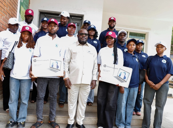  PAP sends additional 15 scholarship beneficiaries for post-graduate studies in UK