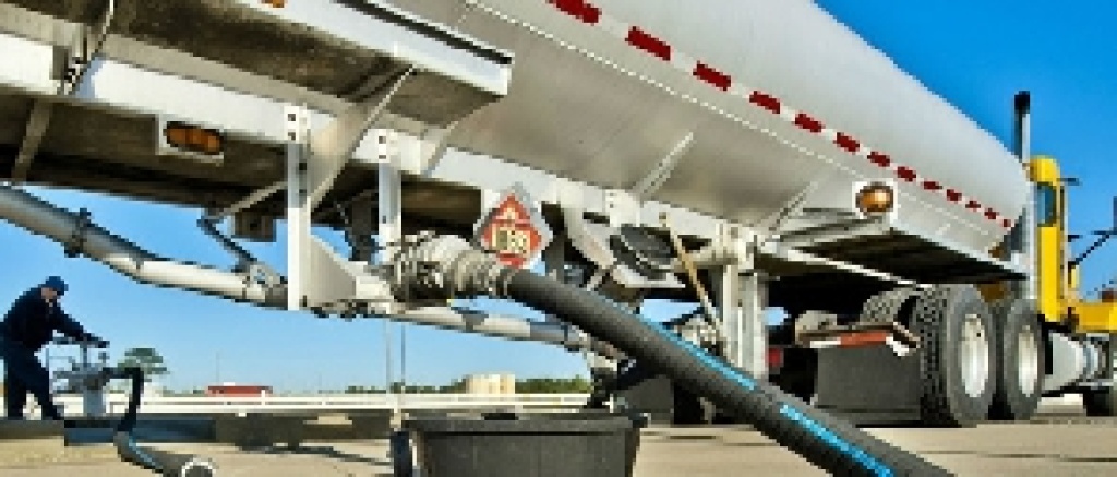 Aviation fuel sells above N2,000 despite price cut to N1,650 by Dangote