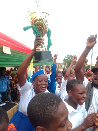  There is no alternative to education, says Dunukofia mayor