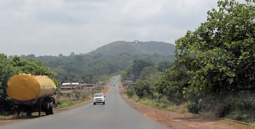 Highway robbery resurfaces on Enugu-Abakaliki Expressway
