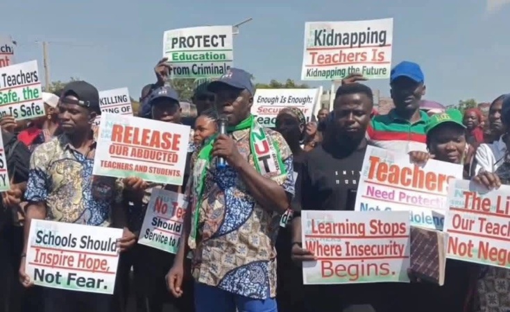 Plateau teachers protest, demand urgent action on insecurity