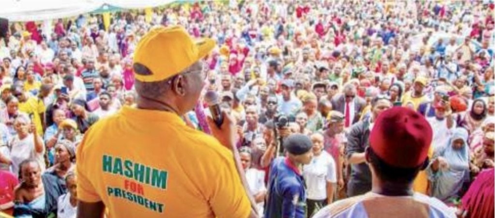 Gbenga Hashim promises N525-to-dollar exchange rate, draws massive crowd in Abuja