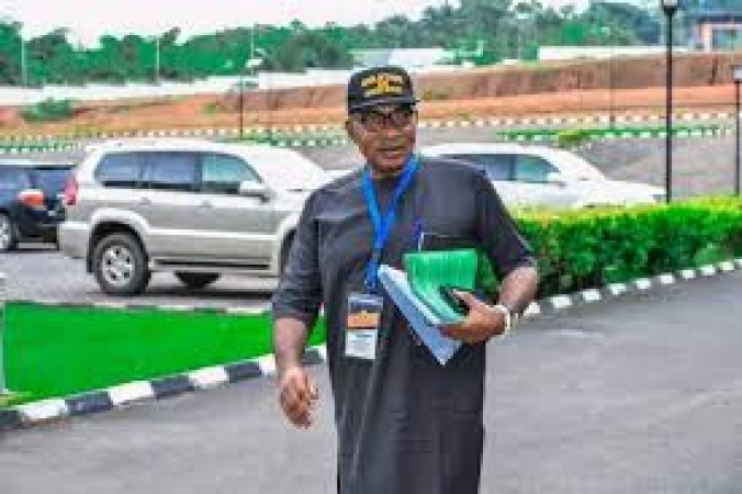 Anambra Govt set to enforce ban on open mechanic workshops, moves to demolish structures on waterways