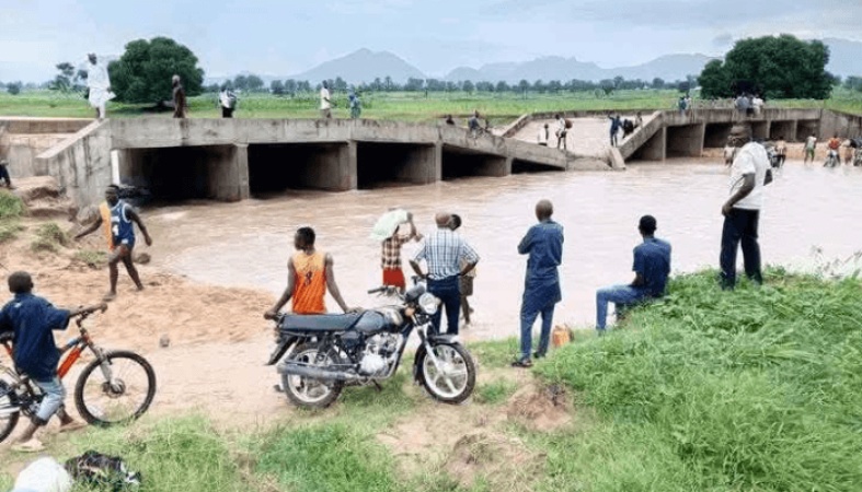 Taraba bridge collapses after heavy rainfall