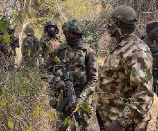 Troops arrest suspected ISWAP member in Borno, recover items 
