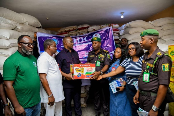 NDDC donates relief materials to Nigerian Correctional Service in Rivers