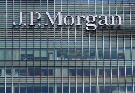 Revealed: Banker who plunged to death from rooftop was JP Morgan worker