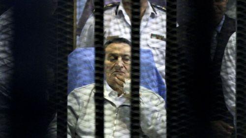 Egyptian court frees Ex-President Mubarak