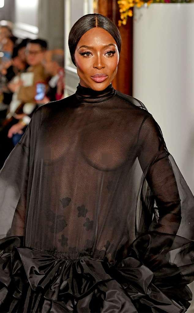  Supermodel Naomi Campbell shows off nipples at fashion show 