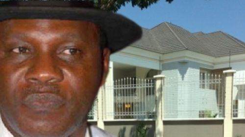 Corruption: Dino Melaye DISGRACES ORUBEBE ABROAD