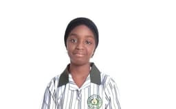 Army General?s teenage daughter sweeps college excellence awards