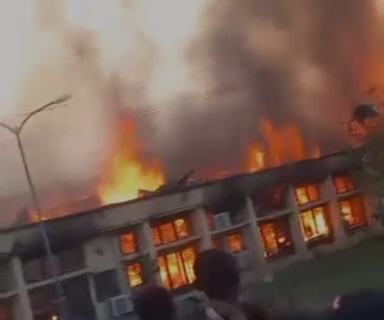 Mystery fire guts varsity College of Health Sciences in Nnewi