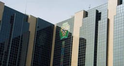 Disengaged CBN staff sue apex bank, demand N30bn compensation