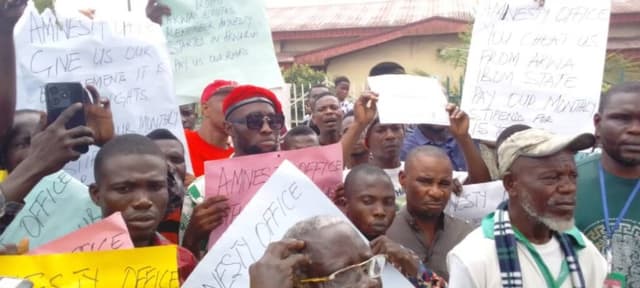 Ex-militants protest alleged flouting of 2009 amnesty deal by FG