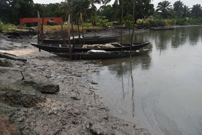 Multiple barge explosions pollute fishing communities in Rivers