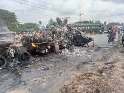 Angry youths on rampage as soldier allegedly kills one in Akwa Ibom