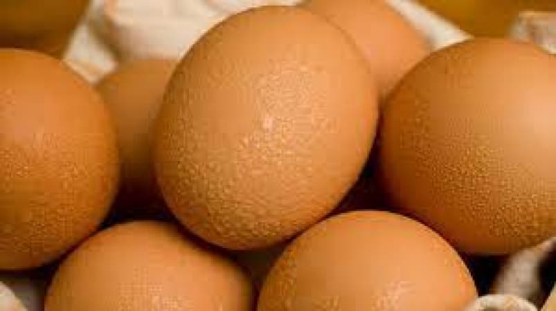 Splurge or save? Americans struggle as tariffs hit economy