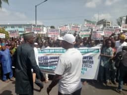 Traders protest demolition of Lagos market shops