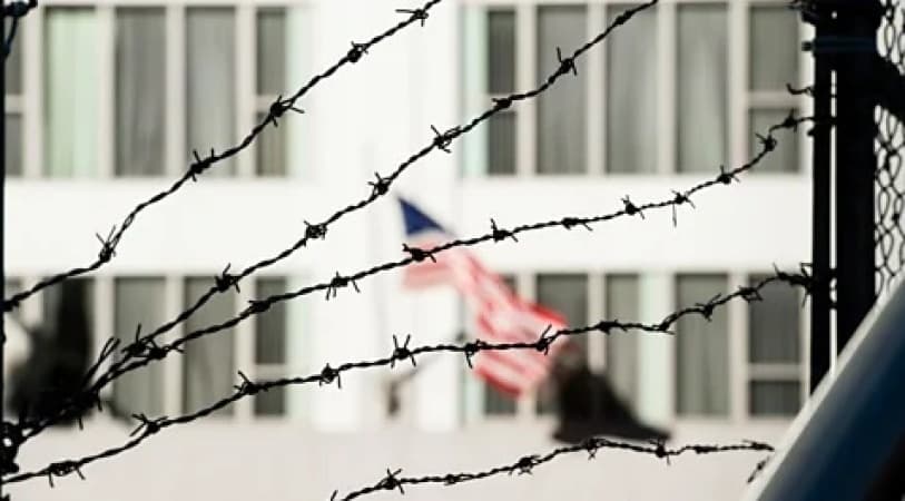 Travellers dump US over Trump?s hostility