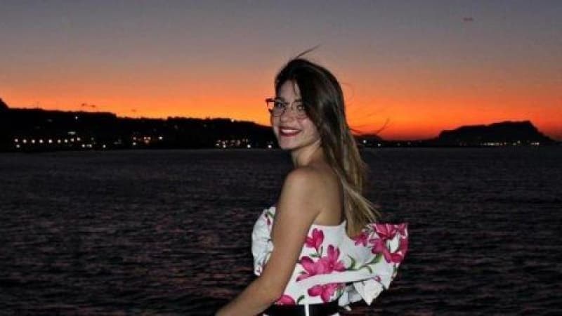 Young woman killed in broad daylight by stalker