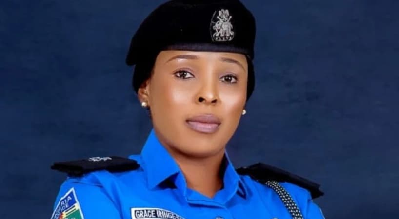 Woman slumps, dies inside motor park toilet