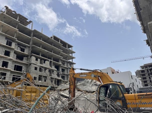 Lagos begins demolition of illegal buildings in GRA, others