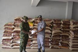 Smuggling: Army intercepts 88 bags of foreign rice in Ogun