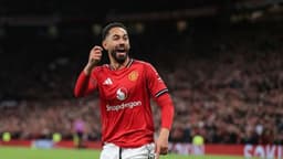 Man Utd claim third win in a row in six-goal thriller