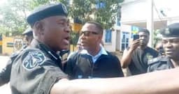 How over 10 policemen bundled Sowore out of court premises — Lawyer