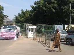 Protesters shut National Assembly over unpaid contracts