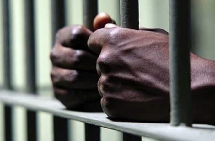 Court jails 2 ex-police officers for cannabis transport