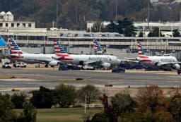 Hundreds of flights cancelled in the US amid government shutdown