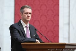 Nigerian govt has failed to resolve insecurity despite billions in aid – US lawmaker