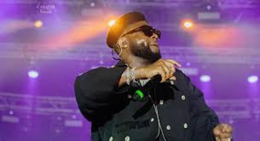 Oyo gives free tickets to youths for Davido’s Ibadan concert