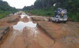 Commuters stranded for days on collapsed Calabar-Itu Road, demand urgent govt action