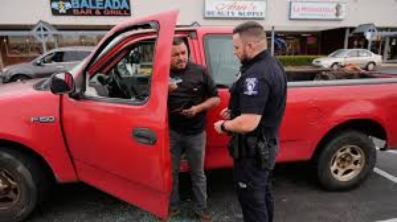 US immigration crackdown, arrests under way in Charlotte, North Carolina