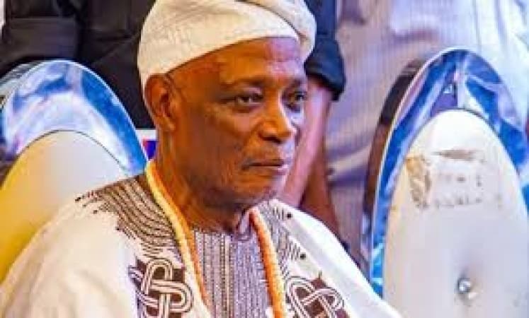 Nigerian ships must lift Dangote, BUA exports, Olubadan tells Oyetola