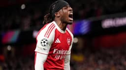 Champions League: Perfect Arsenal beat Bayern to go top, Mbappé scores four, Paris hit five, PSV win at Anfield