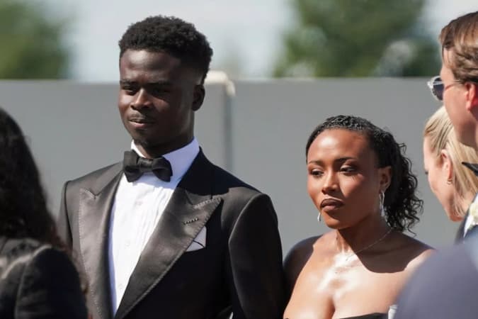 Bukayo Saka engages long-term girlfriend Tolami Benson in a romantic London proposal