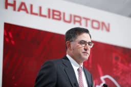 Shell gives Nigeria offshore gas deal to US contractor