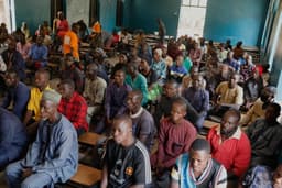 Niger school abduction: Parents, worshippers offer prayers