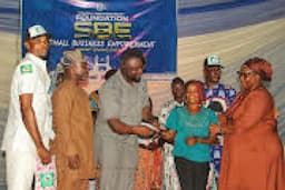 Frugal Empowerment Foundation supports 200 female petty traders with N20m grants