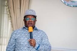 FG sets Dec 20 deadline to pay contractors